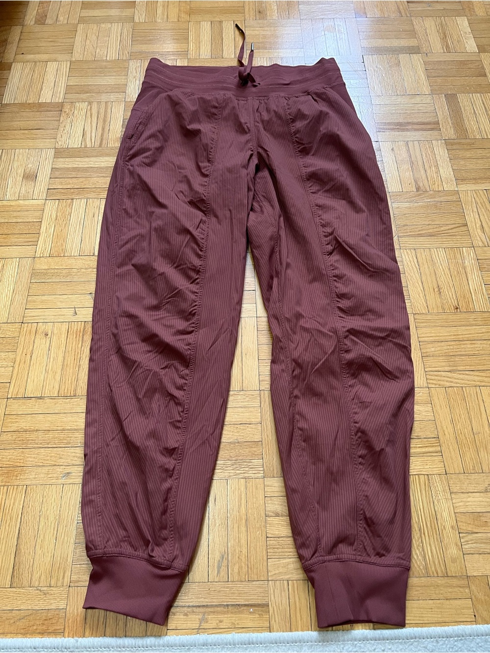 Lululemon dance studio jogger